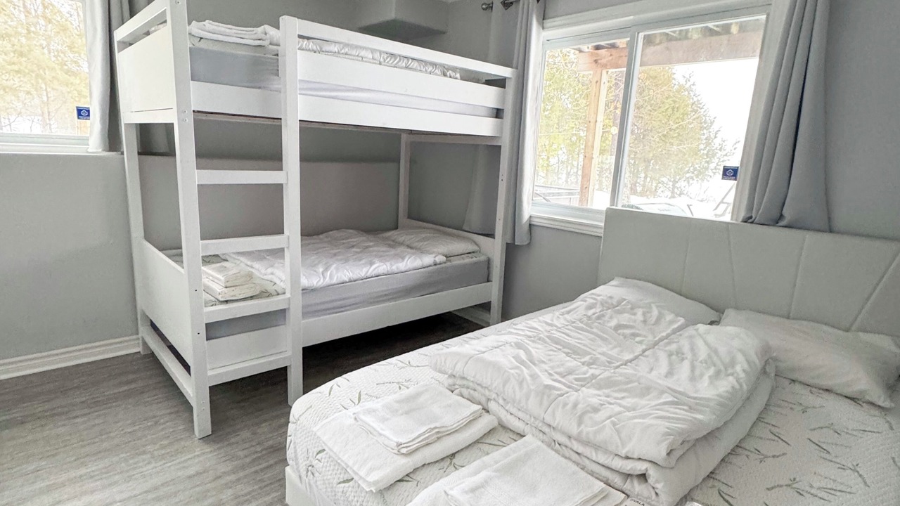 Photo of Bedroom in McMurrich/Monteith