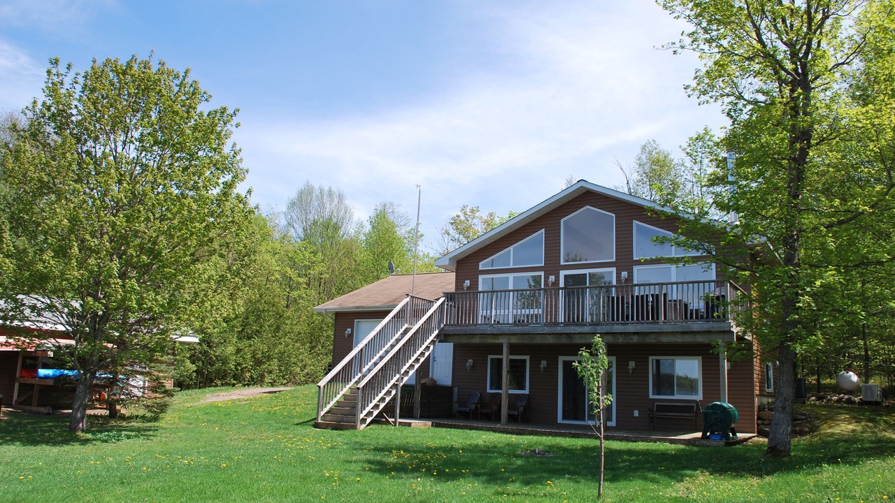 Photo of Outdoor in McMurrich/Monteith