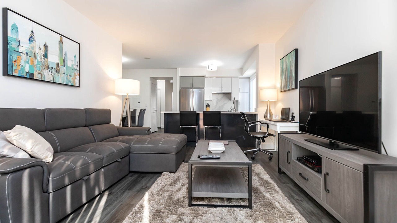Photo of Livingroom in Toronto Entertainment District
