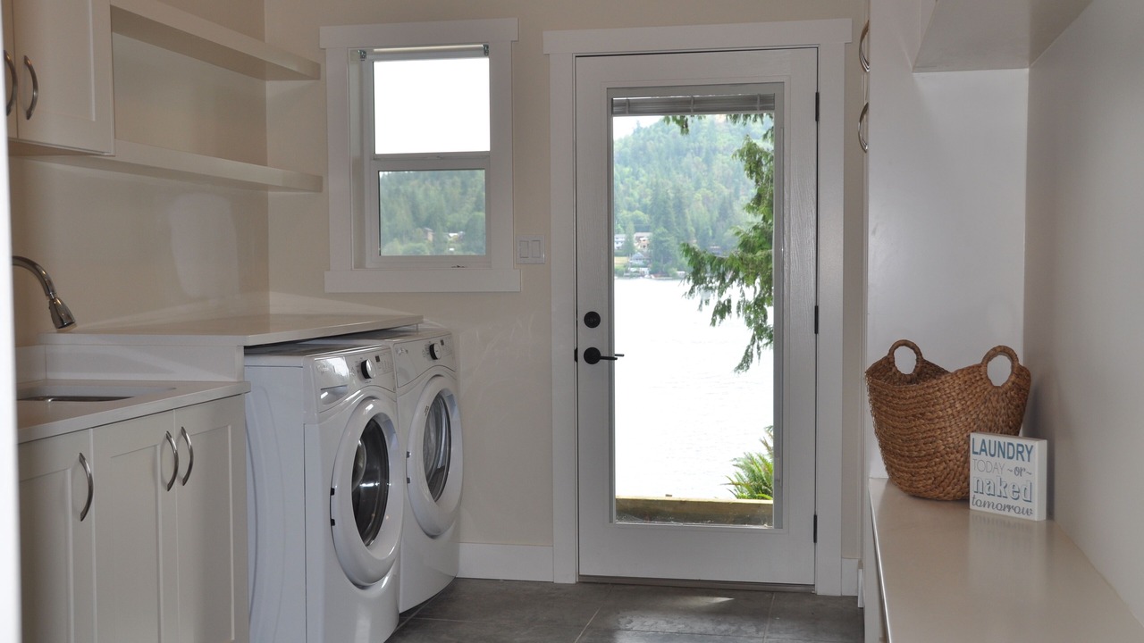 Photo of Bedroom in Shawnigan Lake