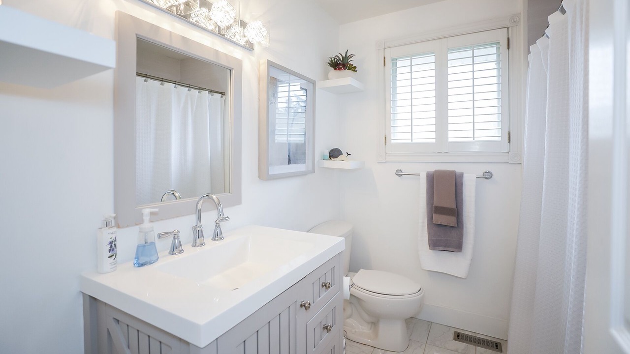 Photo of Bathroom in Historic Old Town
