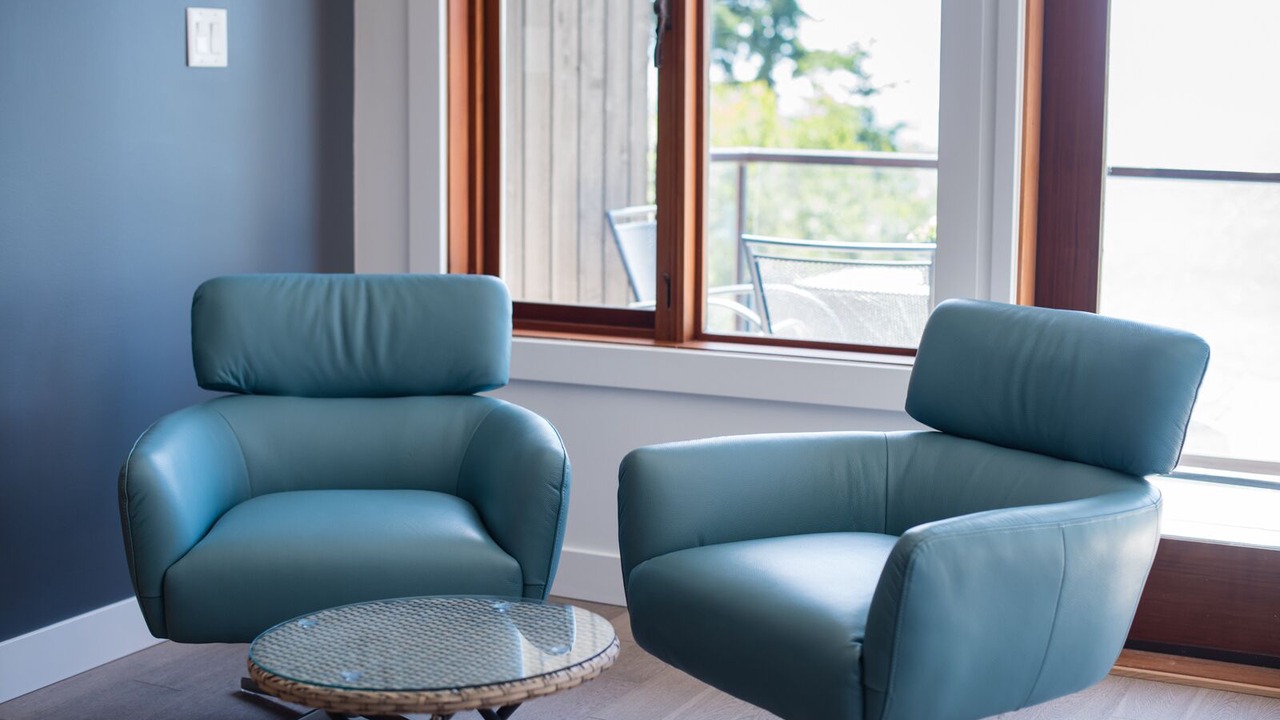 Photo of Livingroom in Juan de Fuca Electoral Area