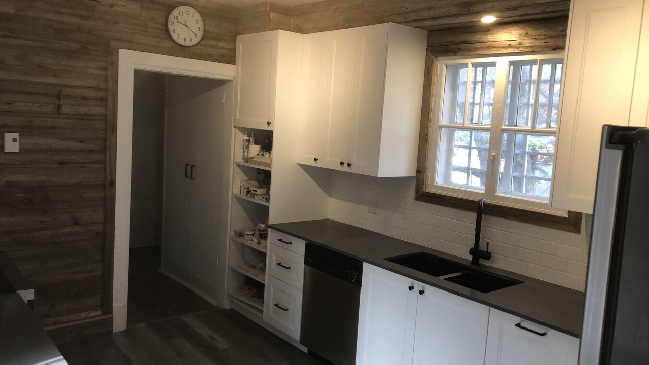 Photo of Kitchen in Cote-Des-Neiges—Notre-Dame-De-Grace