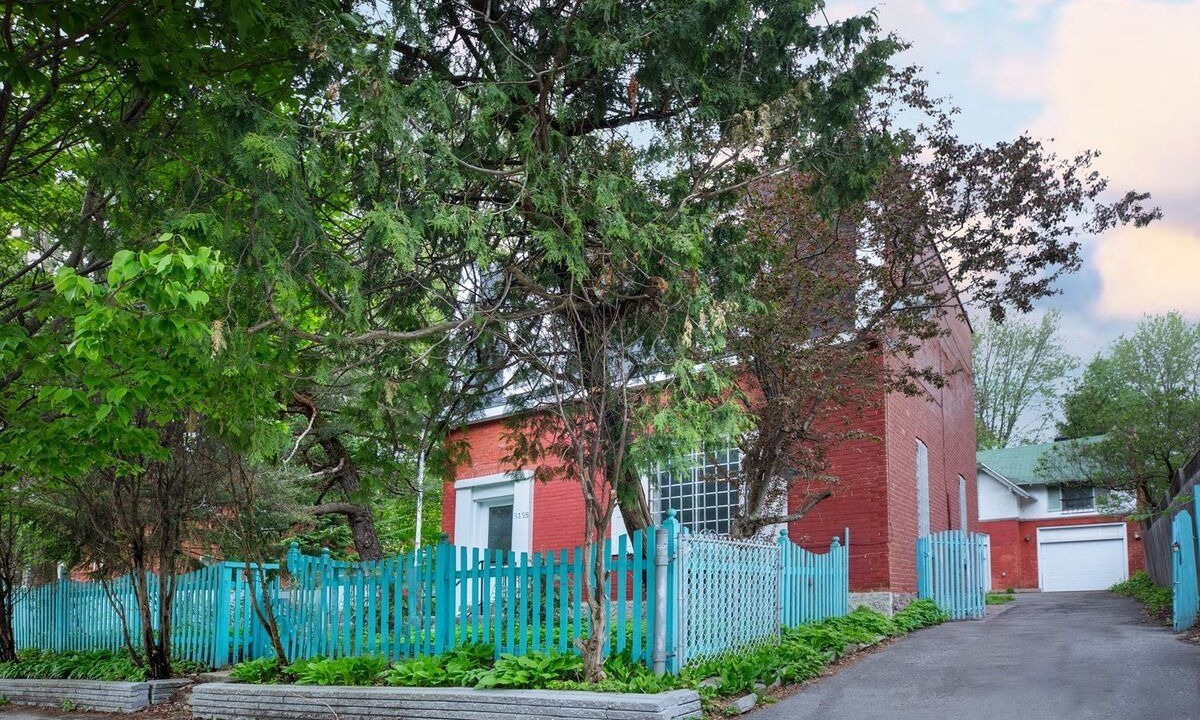 Photo of Outdoor in Cote-Des-Neiges—Notre-Dame-De-Grace