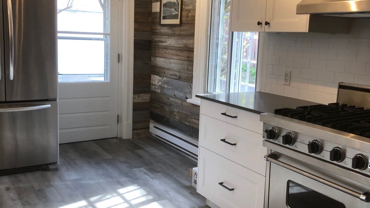 Photo of Kitchen in Cote-Des-Neiges—Notre-Dame-De-Grace