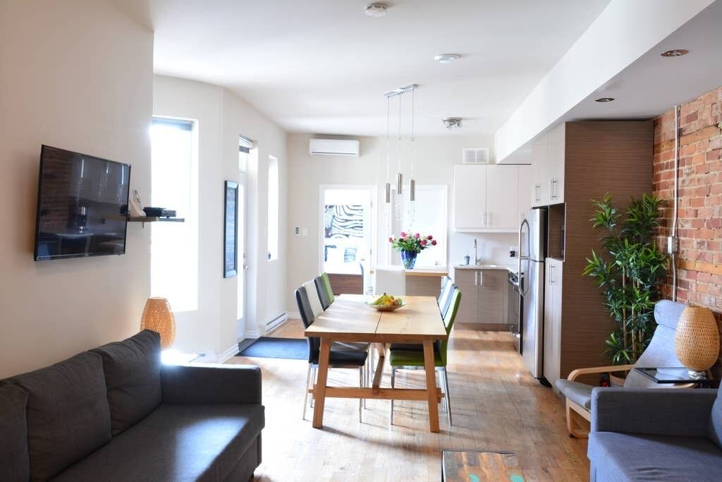 Photo of Bedroom in Plateau Mont Royal