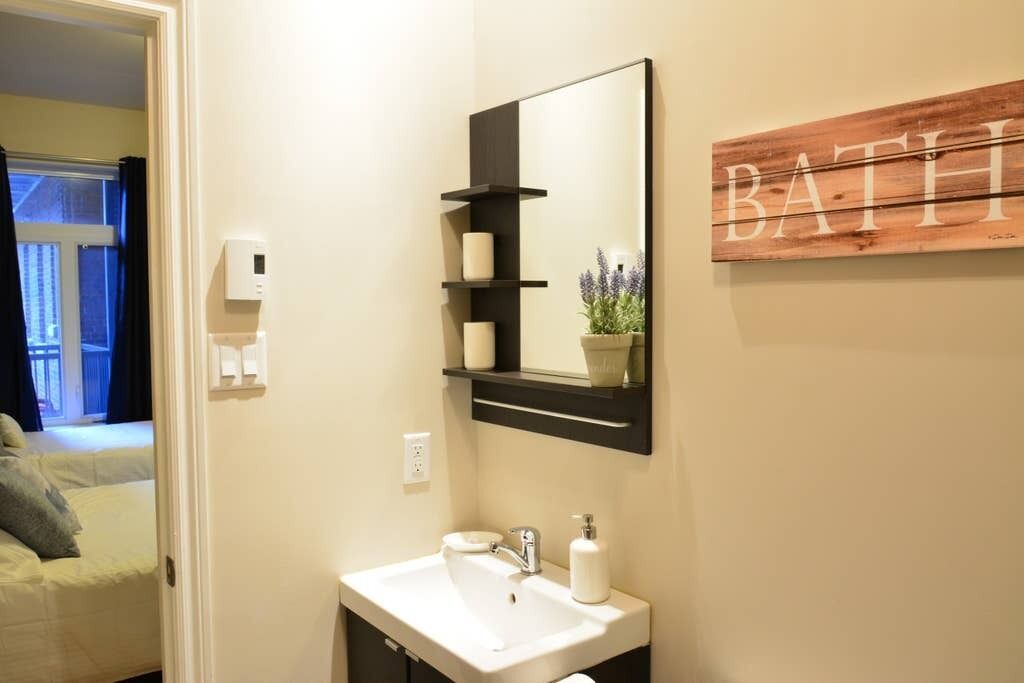 Photo of Bathroom in Plateau Mont Royal