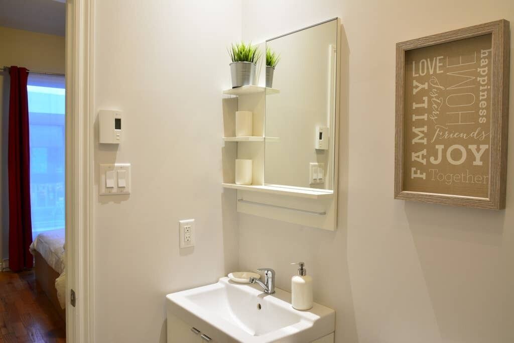 Photo of Bathroom in Plateau Mont Royal