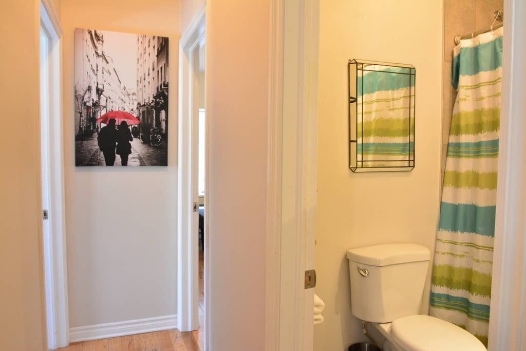Photo of Bathroom in Plateau Mont Royal