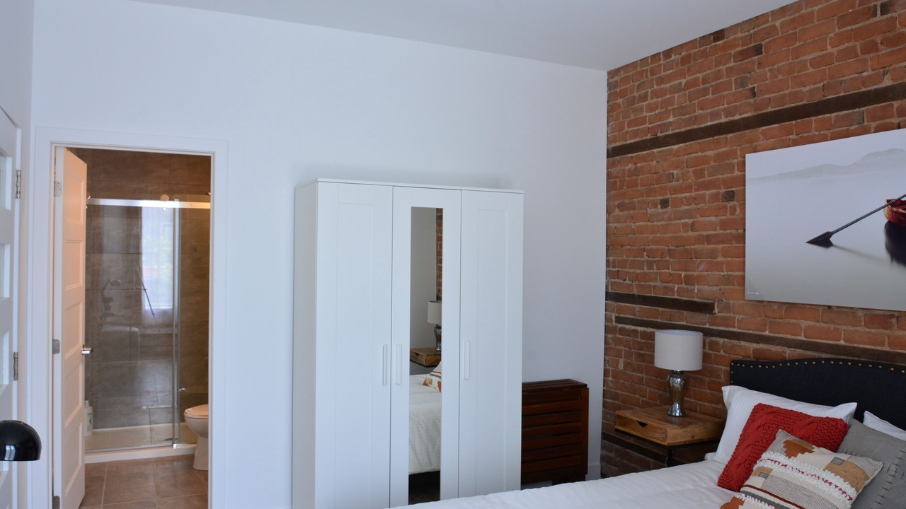 Photo of Bedroom in Plateau Mont Royal