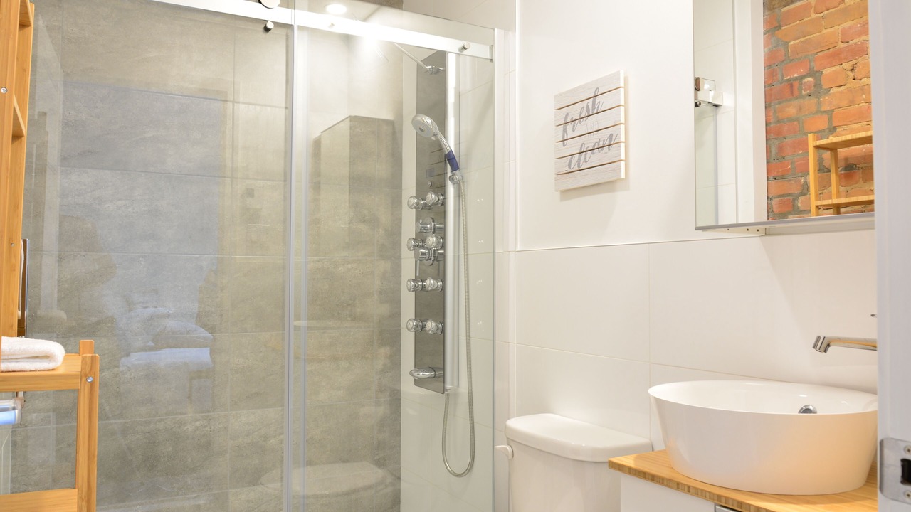 Photo of Bathroom in Plateau Mont Royal