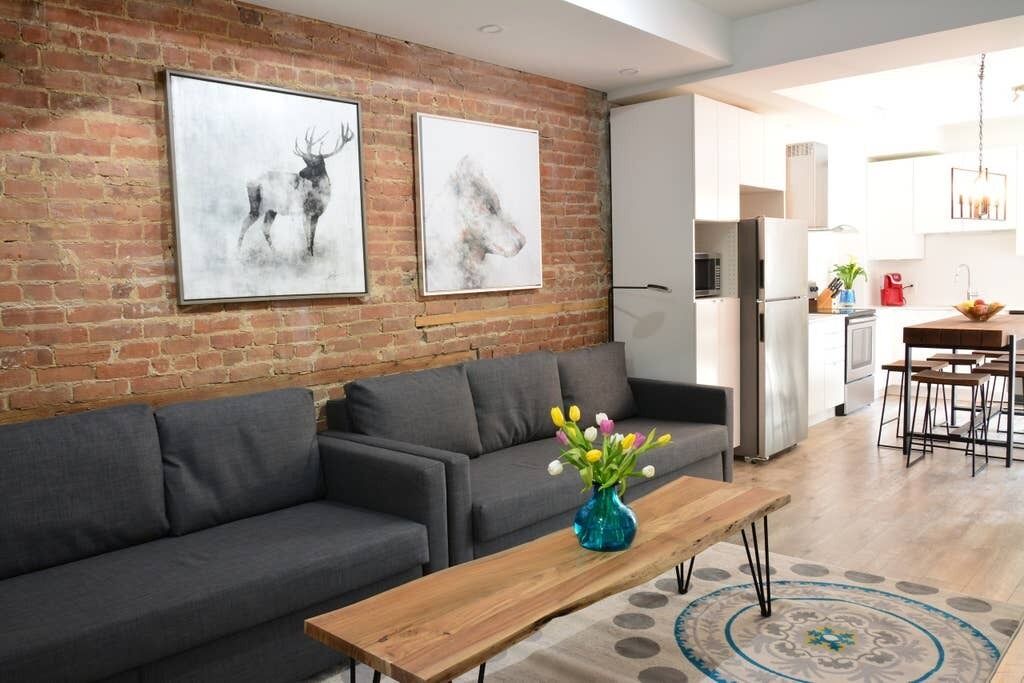 Photo of Livingroom in Plateau Mont Royal