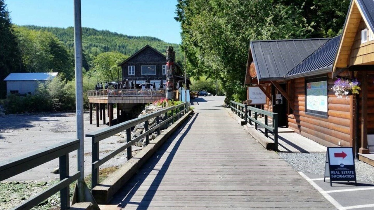 Photo of Others in Port Renfrew