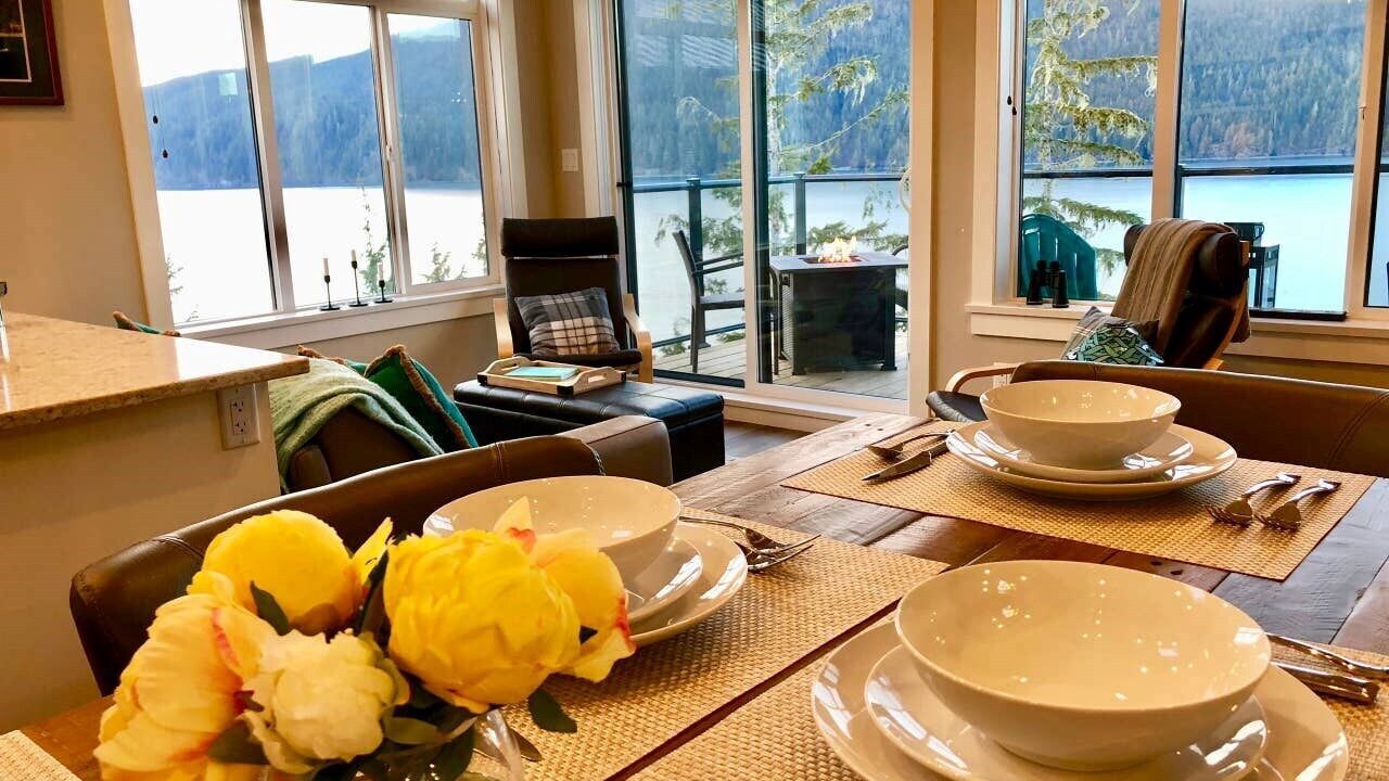 Photo of Bedroom in Port Renfrew