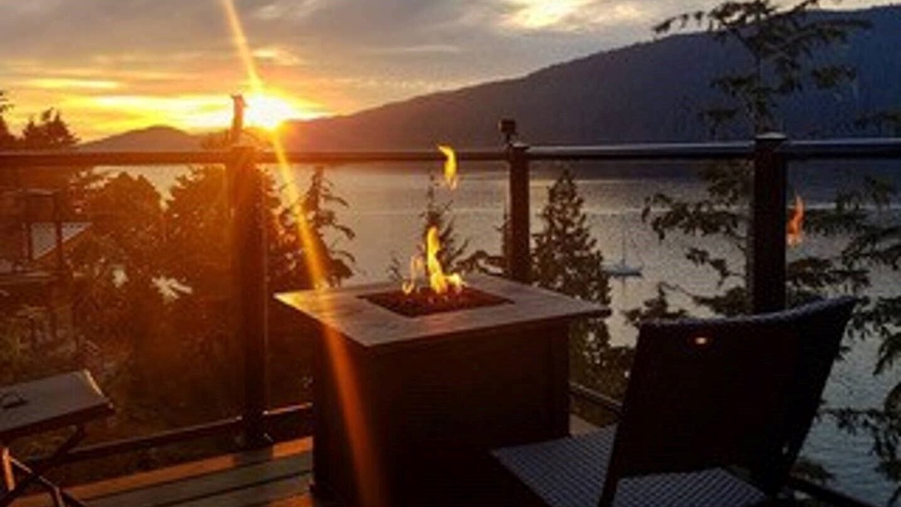 Photo of Patio Balcony in Port Renfrew