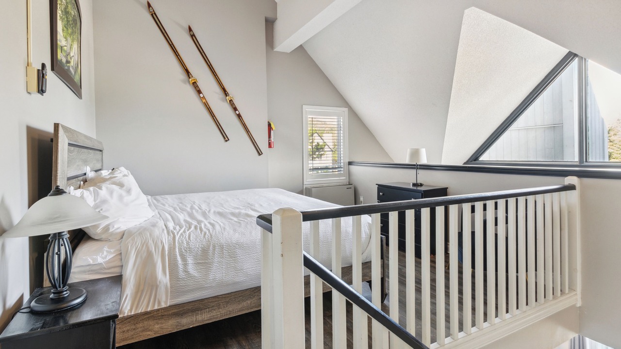 Photo of Bedroom in Craigleith