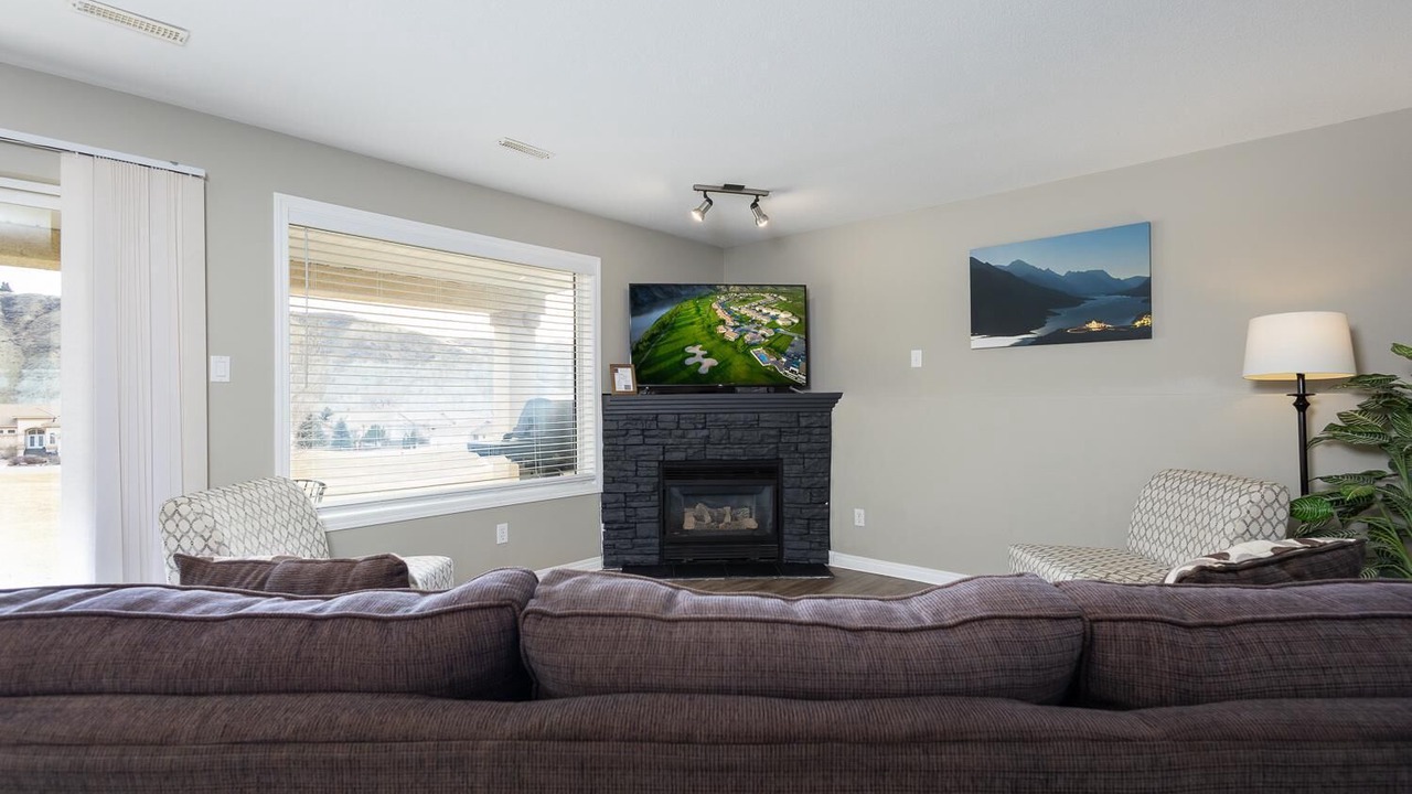 Photo of Livingroom in Lethbridge