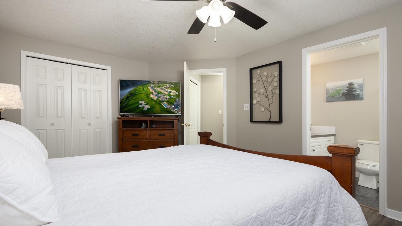 Photo of Bedroom in Lethbridge