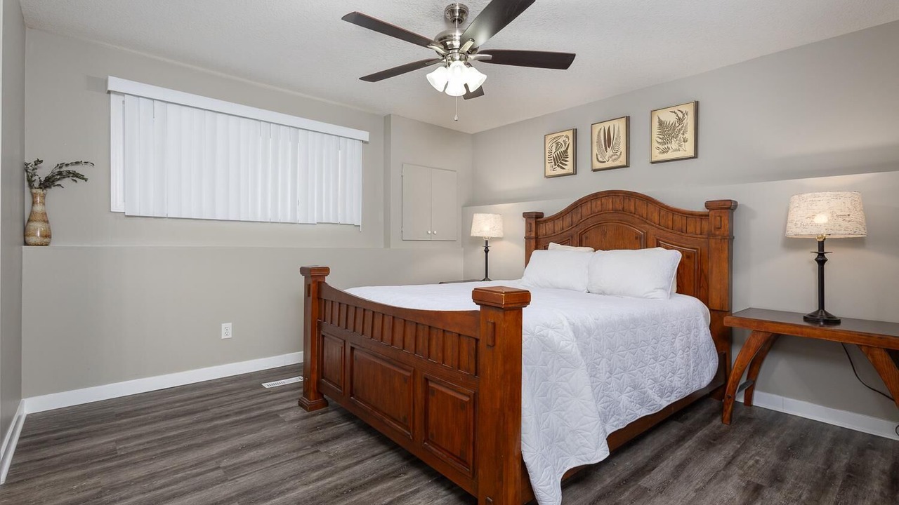 Photo of Bedroom in Lethbridge