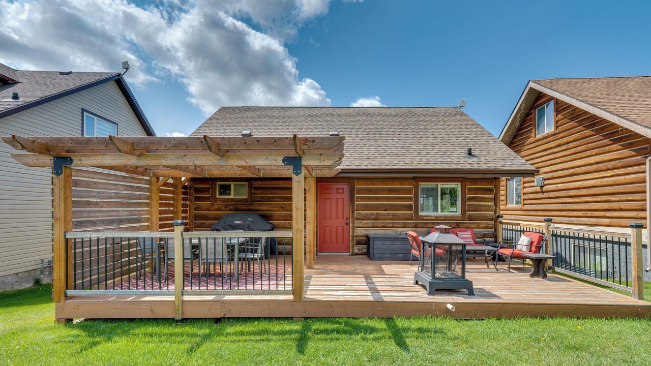 Photo of Outdoor in Pine Lake