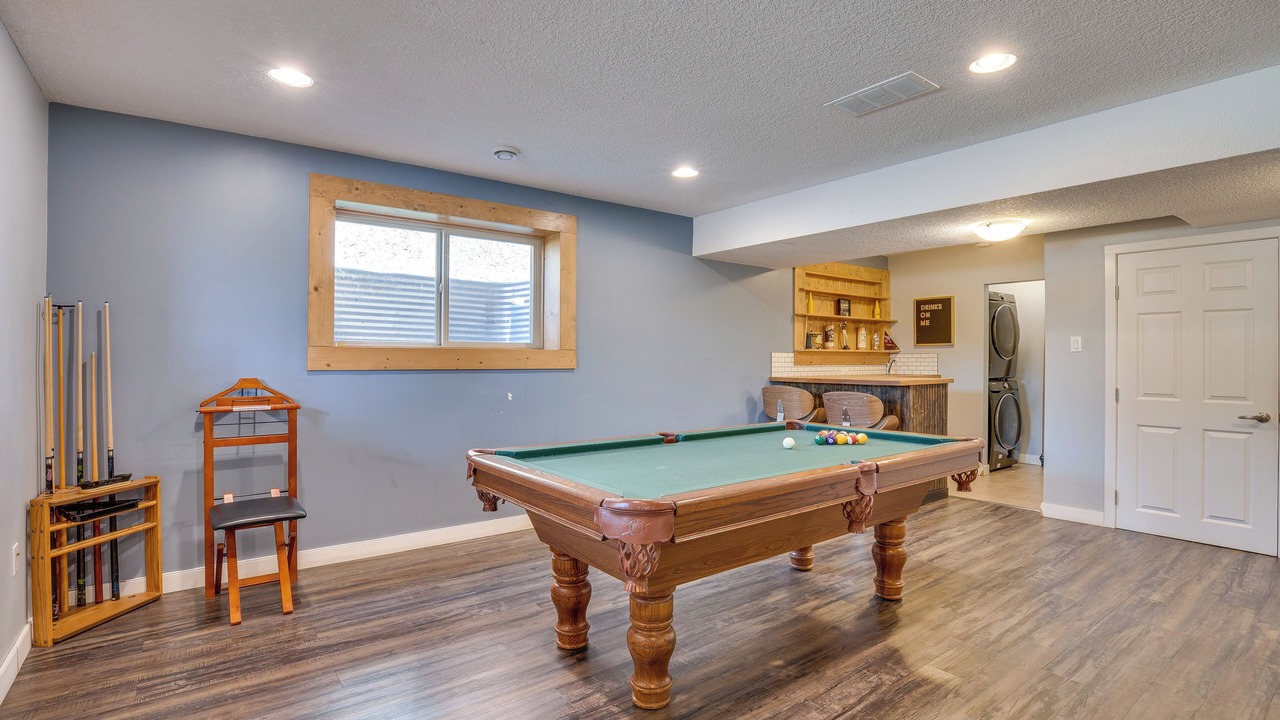 Photo of Bedroom in Pine Lake