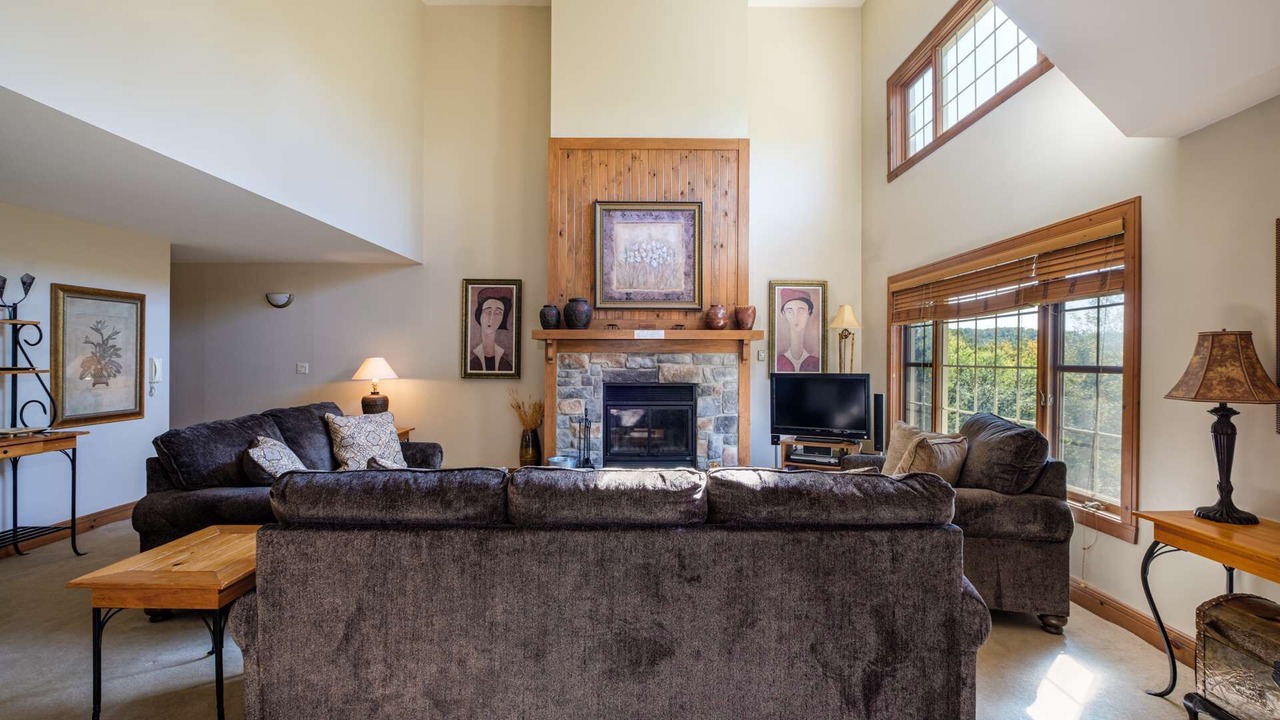 Photo of Livingroom in Mont-Tremblant
