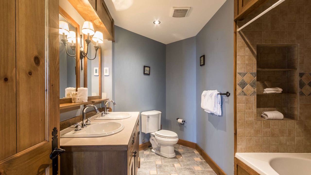 Photo of Bathroom in Mont-Tremblant