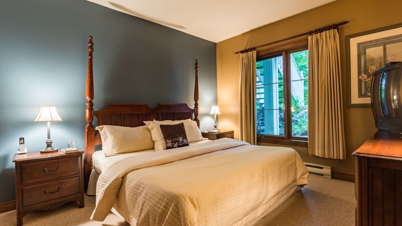 Photo of Bedroom in Mont-Tremblant
