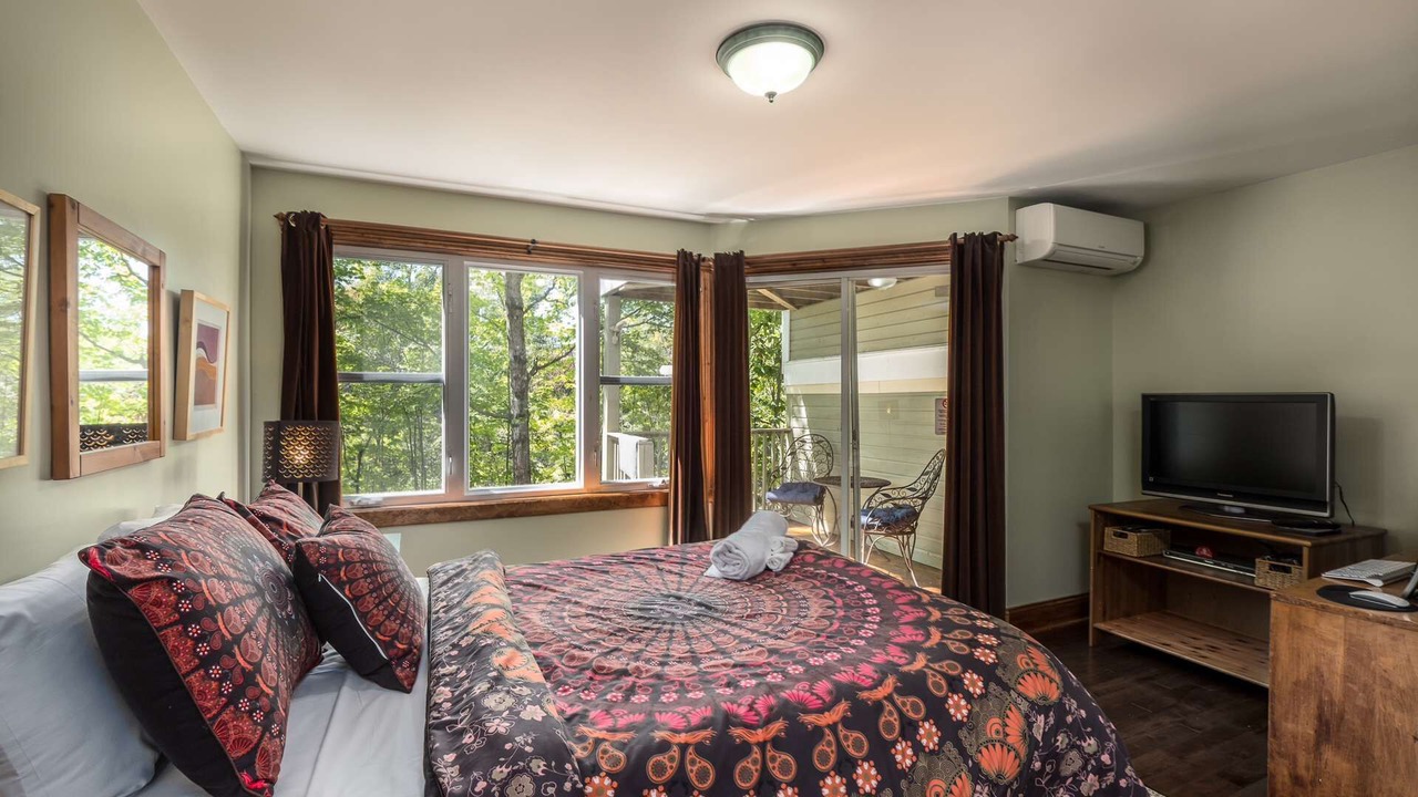 Photo of Bedroom in Mont-Tremblant