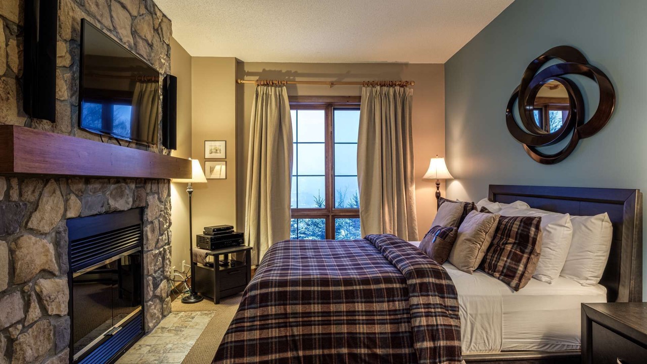 Photo of Bedroom in Mont-Tremblant