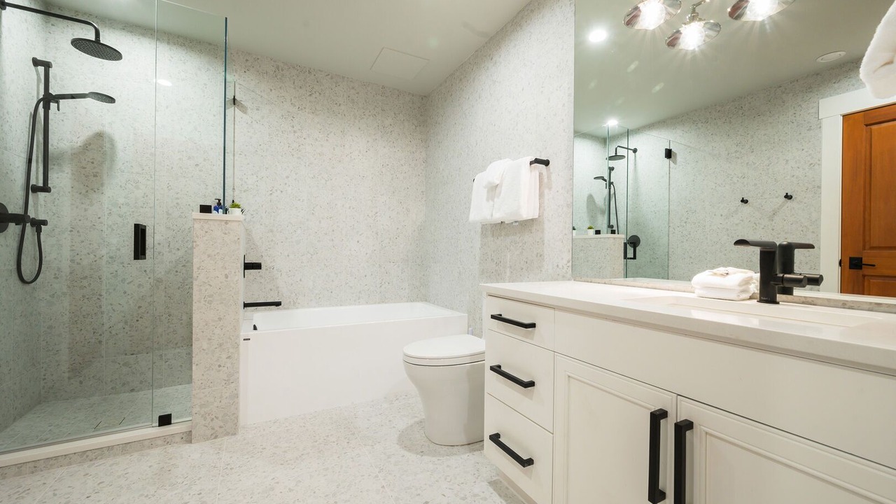 Photo of Bathroom in Nordic Estates