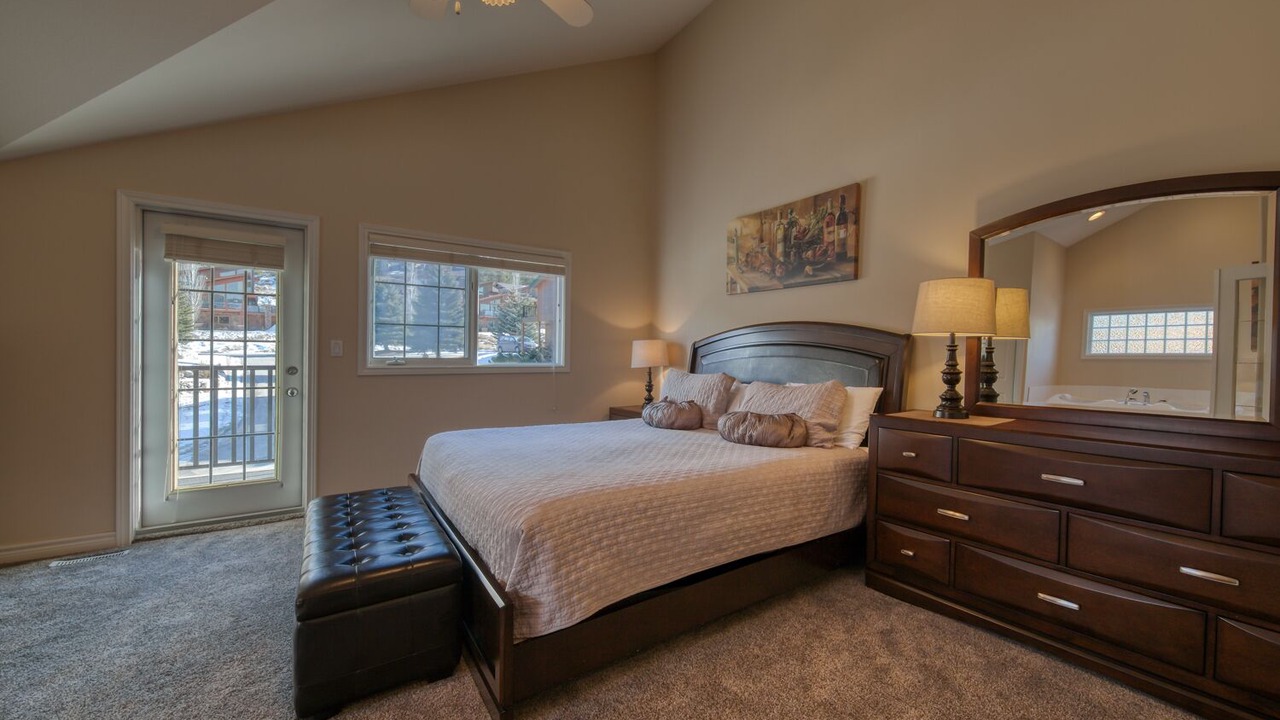 Photo of Bedroom in East Kootenay