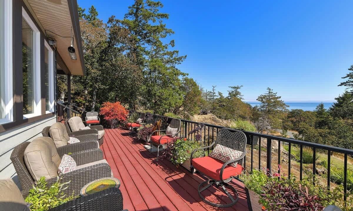 Photo of Outdoor in Metchosin