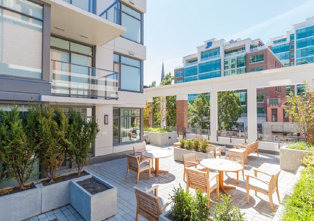 Photo of Livingroom in Downtown Victoria