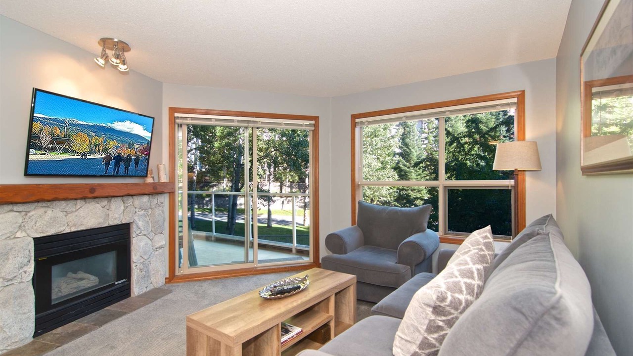 Photo of Livingroom in Whistler