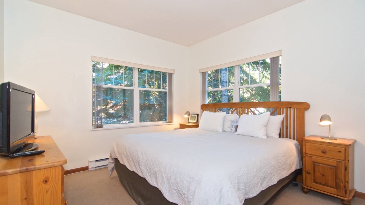 Photo of Bedroom in Blueberry Hill