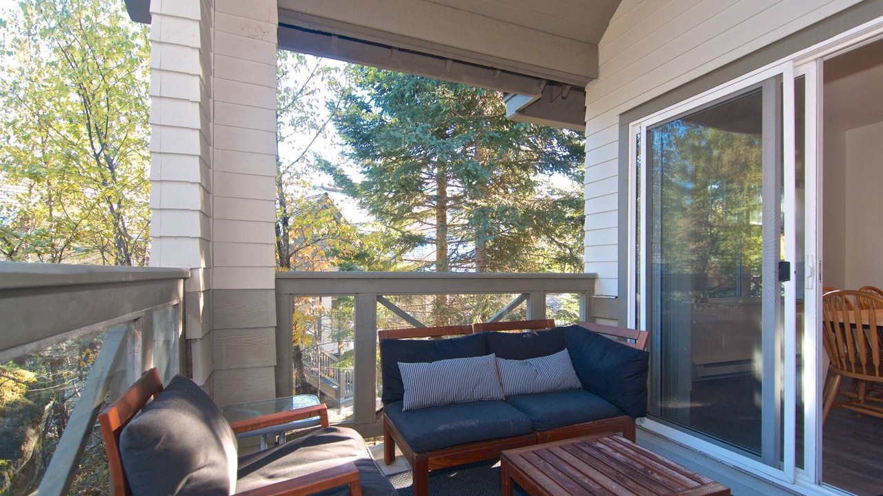Photo of Outdoor in Blueberry Hill