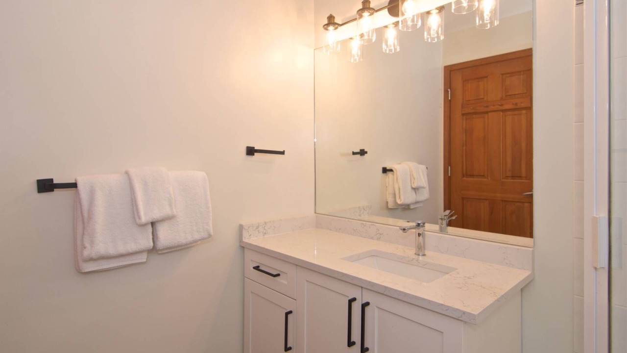 Photo of Bathroom in Blueberry Hill