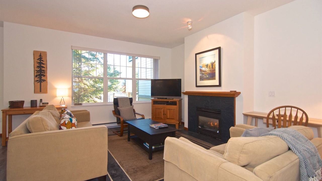 Photo of Livingroom in Blueberry Hill