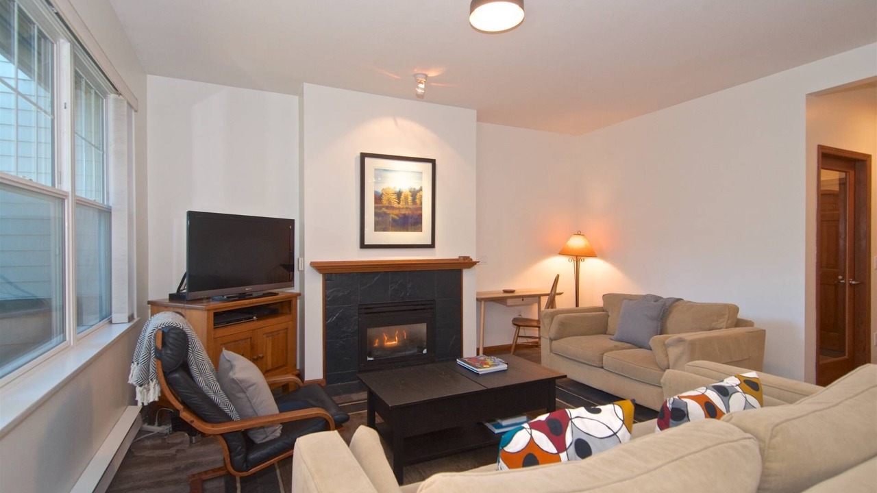 Photo of Livingroom in Blueberry Hill