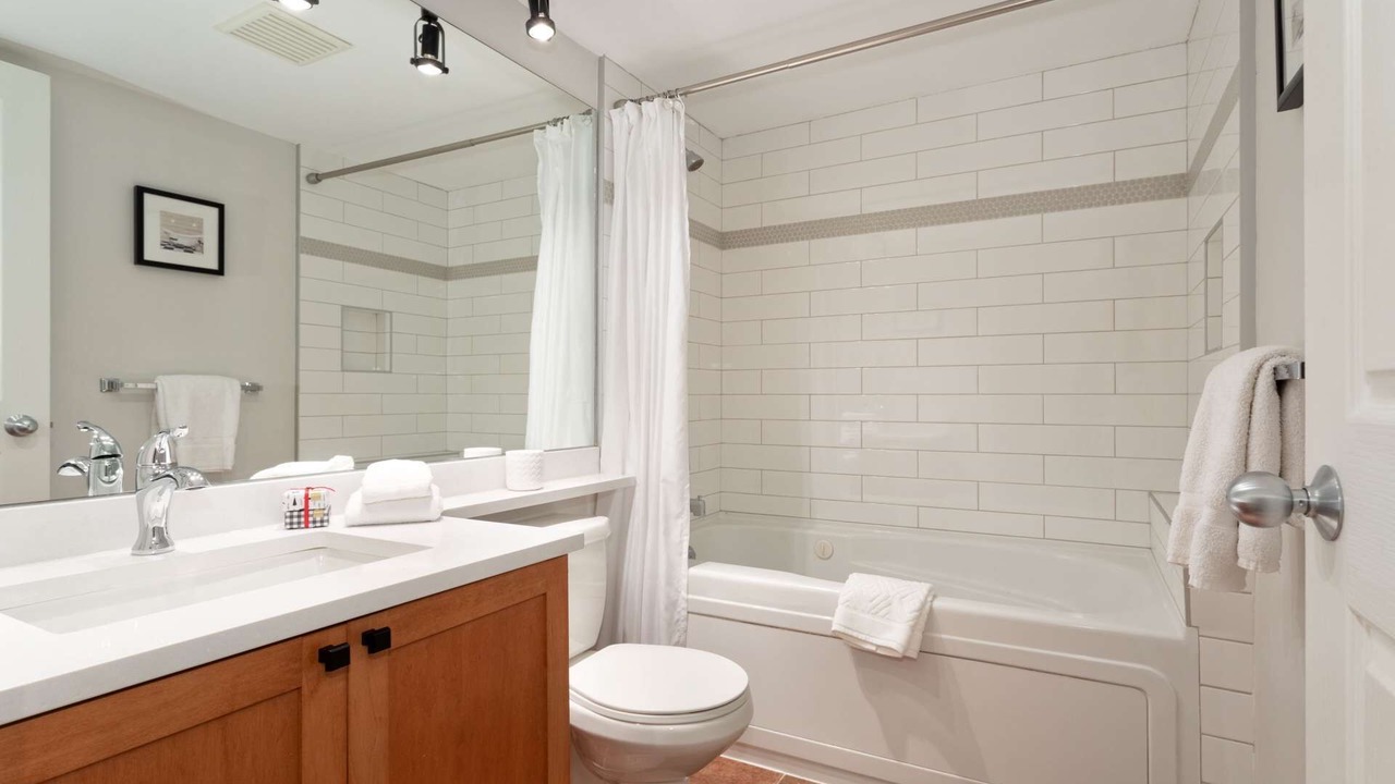 Photo of Bathroom in Village North
