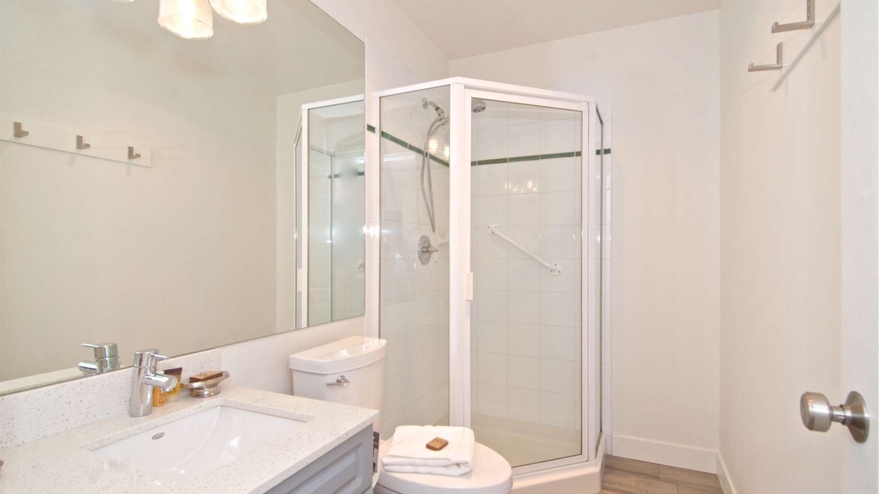 Photo of Bathroom in Village North