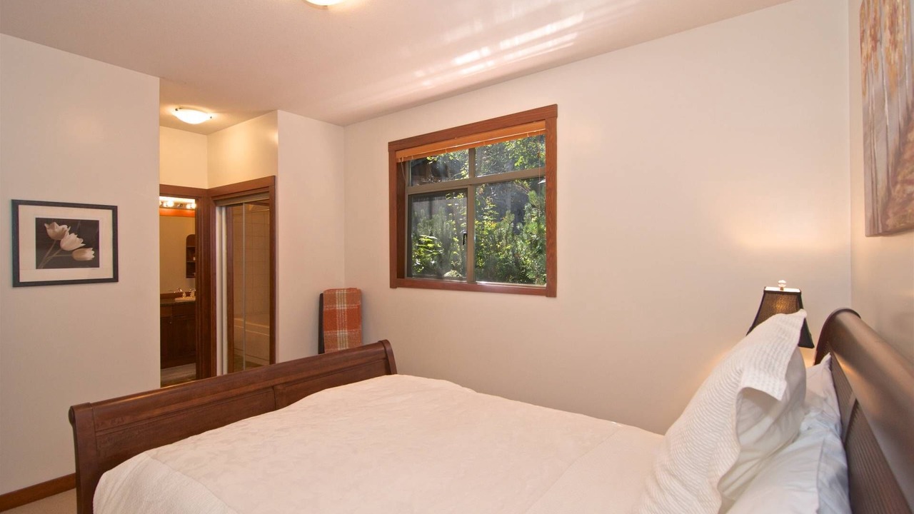 Photo of Bedroom in Nordic Estates