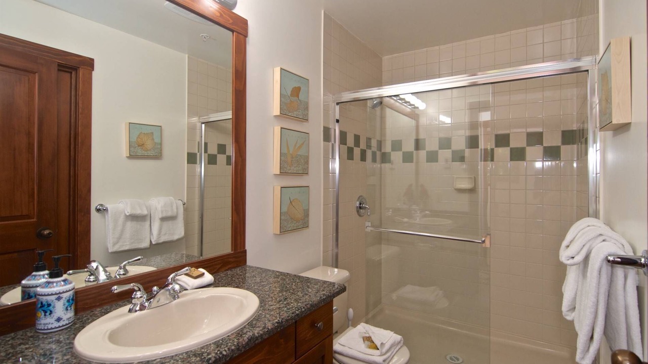 Photo of Bathroom in Nordic Estates