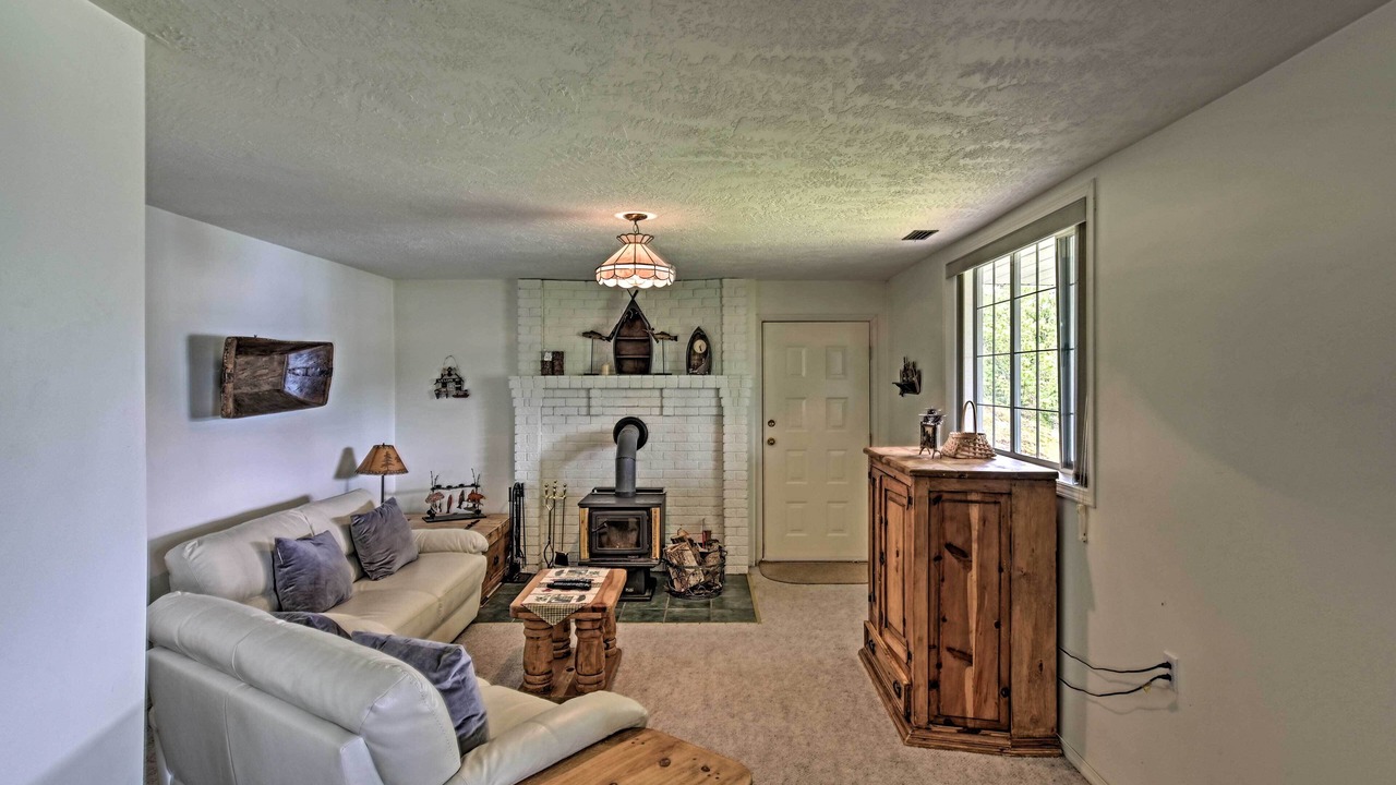 Photo of Bedroom in Juan de Fuca Electoral Area
