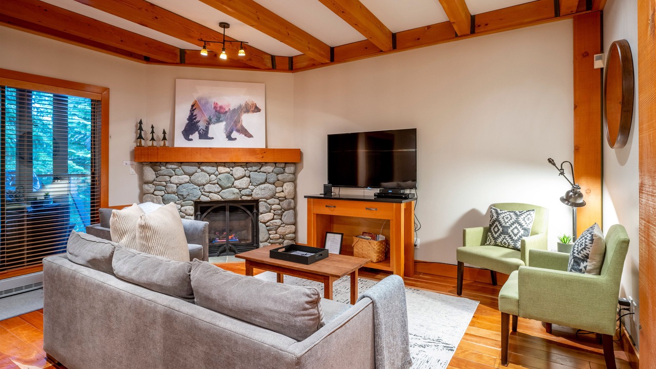 Photo of Livingroom in Upper Village