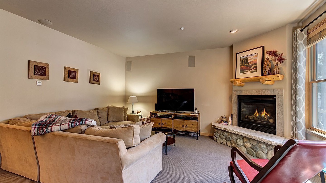 Photo of Livingroom in Warrior's Mark