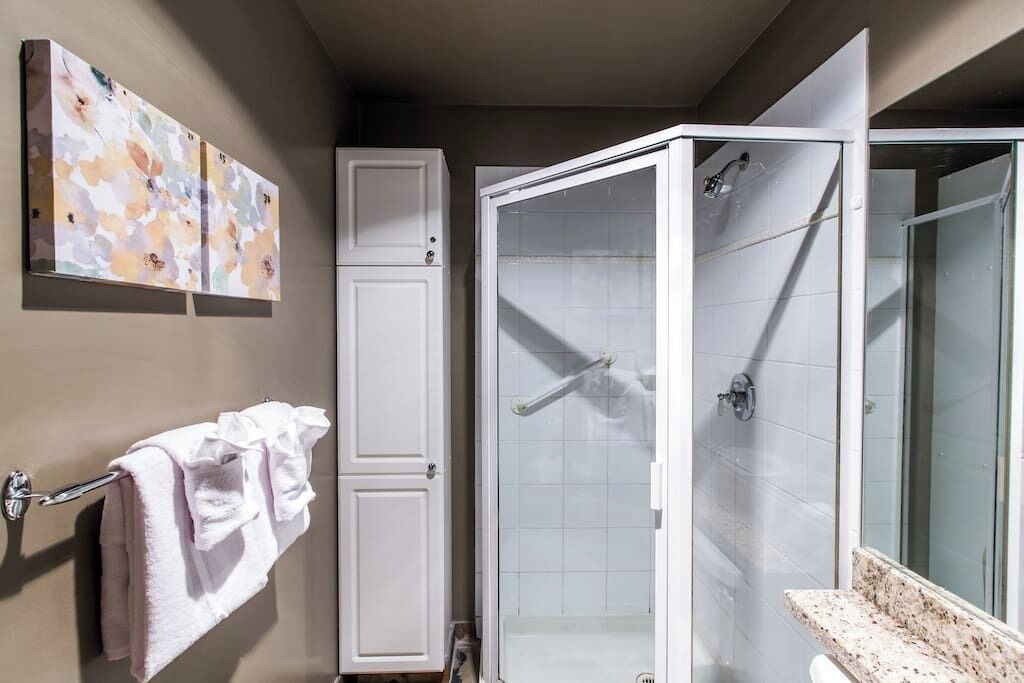 Photo of Bathroom in Village North