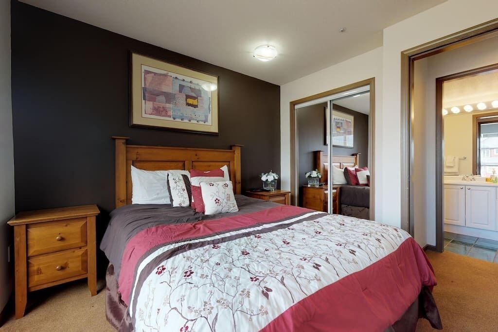 Photo of Bedroom in Village North