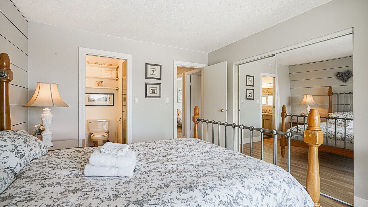 Photo of Bedroom in Upper Lonsdale
